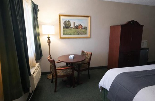 Osceola Hotel | The Jeffreys Hotel Extended Stay