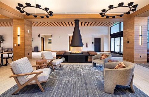 Dubuque Hotel | The Key Hotel Dubuque, Tapestry Collection By Hilton