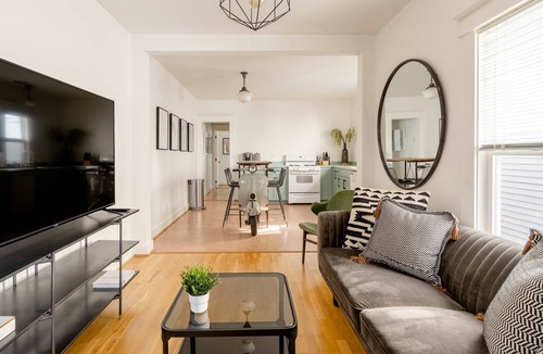 Mississippi District House | The Laid-Back Loft | Mississippi Ave | Parking