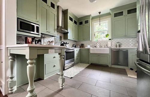 Eliot House | The Lanthorn House: Family Oasis in Central Portland