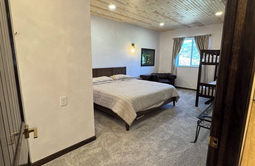 Lava Hot Springs Cabin | The Lava White House - Sleeps 50+
