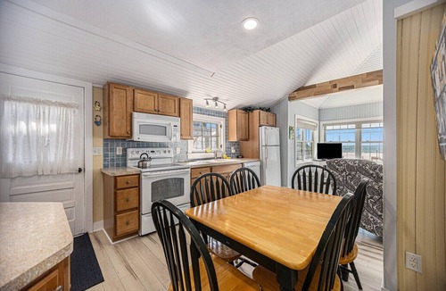 South Haven House | The Lemon Slice on North Beach