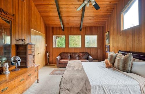 Marmot House | The Lodge at Highland Farms