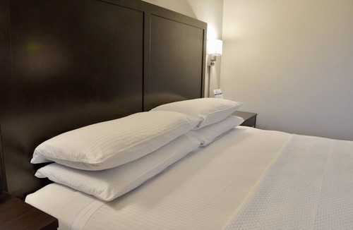 Cliff - Cannon Hotel | The Madison Inn - Hospital District