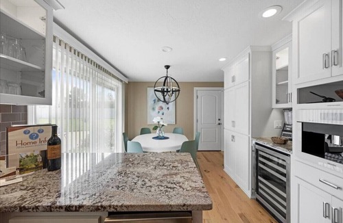 Walla Walla House | The Maren Bleu - A Modern Oasis