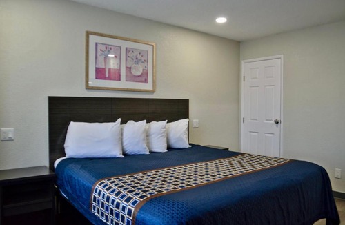 Downtown Klamath Falls Hotel | The Maverick Motel, Main Street USA Collection by PNW Hospitality