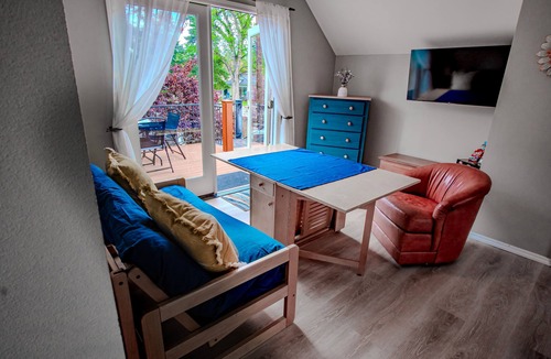 Boise House | The Mayor Suite - A Peaceful Downtown Studio by St. Luke's