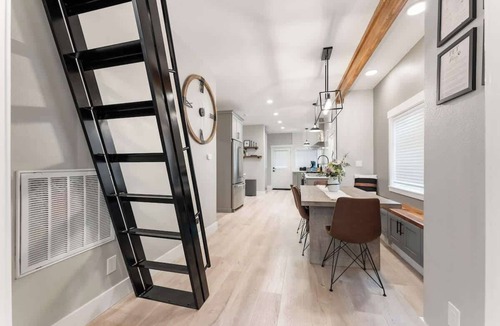 Puyallup House | The Modern Manor