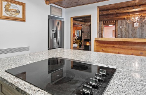 West Yellowstone House | The Moose Bunkhouse
