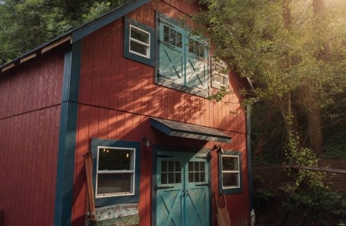 Cedar Hills Cottage | The "Old Barn" in the woods. Peace, Romance, Ahhh