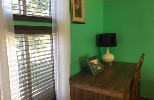 Shady Cove Apartment | The Orchard Suite in Shady Cove