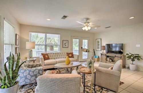 Waveland House | 'The Palm' Bay St. Louis Home - Walk to Beach!