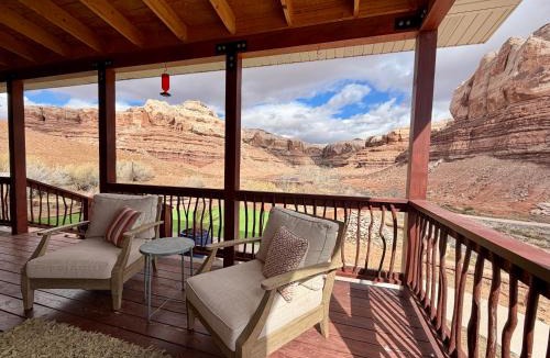 Bluff House | The Retreat at Calf Canyon