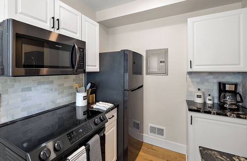 Wayne County Apartment | The Retreat At The Park-2BDR. Upper Unite