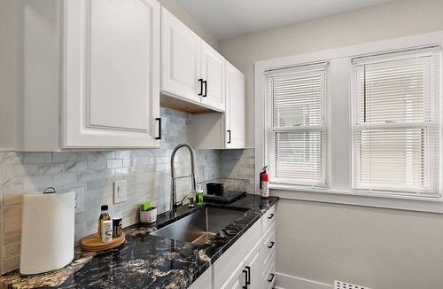 Wayne County Apartment | The Retreat At The Park-2BDR. Upper Unite