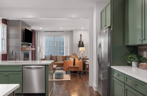 Edgehill House | The Ridgeline - New Rooftop Retreat Near The Gulch