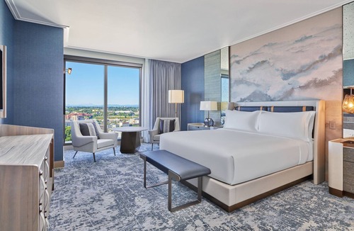 Downtown Portland Hotel | The Ritz-Carlton, Portland