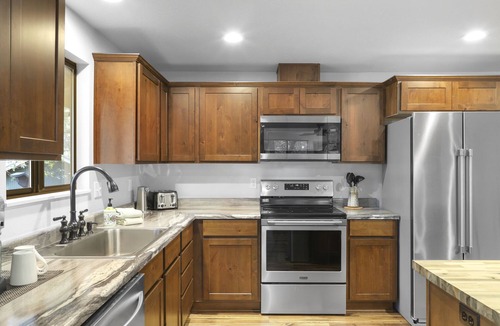 Galice House | The Riverview House!