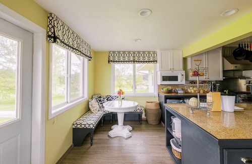 Friday Harbor Bed & Breakfast | The Sage Room with en suite bathroom