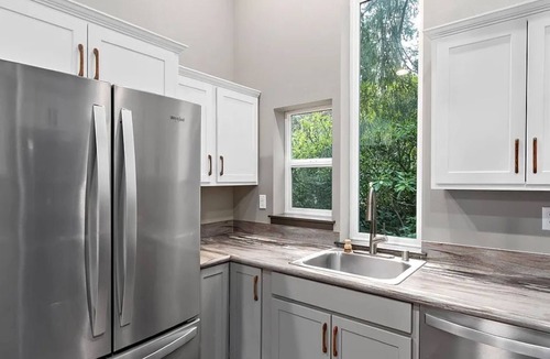 Coupeville House | The Shearwater House - A private 2BR/2BA nestled in the majestic trees