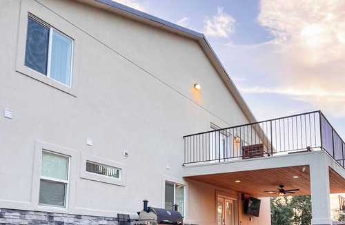 Nampa House | The Shouse - Group Retreats & Gathering Space