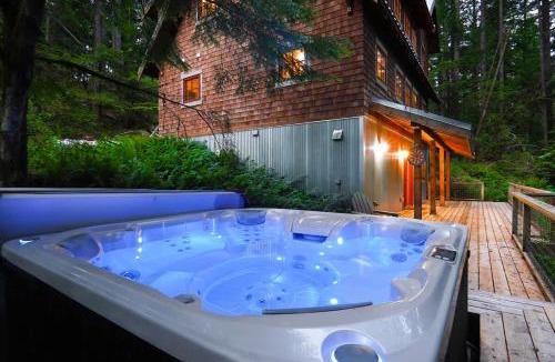 Glacier Ski Chalet | The Shuksan