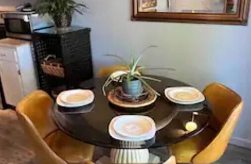 Myrtle Creek House | The Sojourners Stop in the heart of Myrtle Creekn