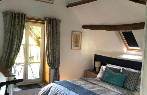Sourdeval House | The Stable