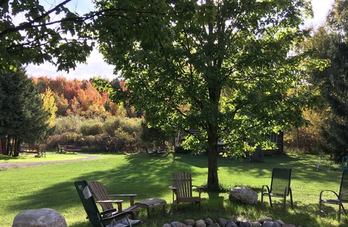 Suttons Bay Cottage | The Stone Cottage: a Relaxing Countryside Get-Away