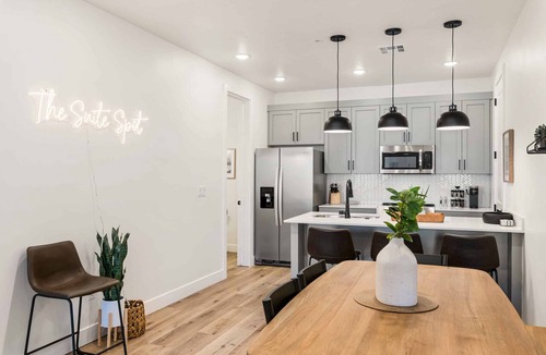 St. George Condo | The Suite Spot #101: Desert Color Lagoon + Beaches
