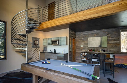 East Fork House | The Sun Valley Rusty Barn Estate