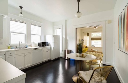 Mississippi District Hotel | The Sunburst by Stay Portland - Mississippi Ave