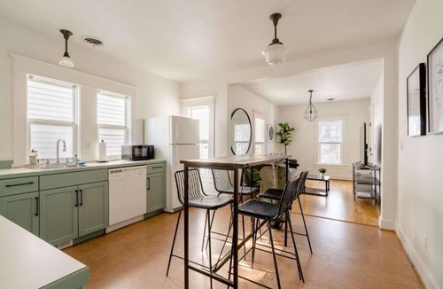 Mississippi District Hotel | The Sunburst by Stay Portland - Mississippi Ave