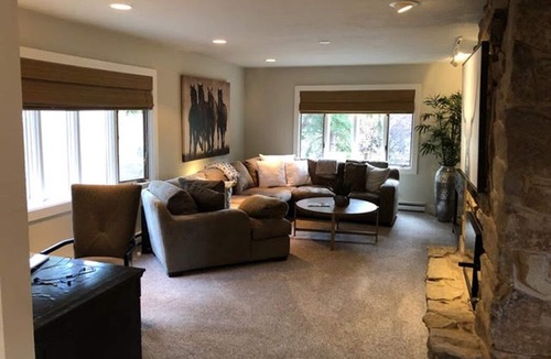 Jackson House | THE SUNSET HOUSE IS JACKSON HOLE COMFORT IN A PERFECT SETTING