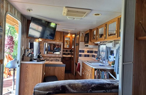 Eureka House | The Sunshine Getaway is the perfect place to relax in small town Eureka, MT!