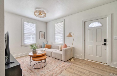 Overlook House | The Swan by Stay Portland - Overlook