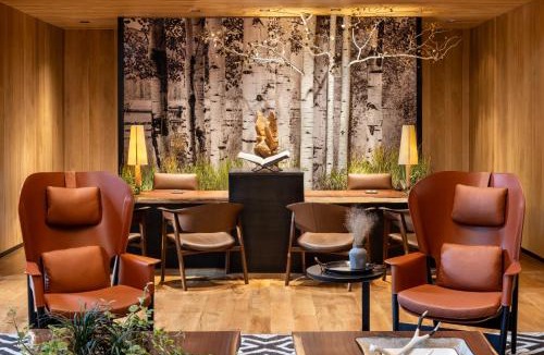 Hoback Junction Hotel | The Sylvan Lodge at Snake River Sporting Club
