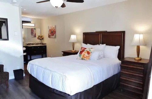 Waldport Hotel | The Waldport Inn