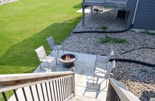Spirit Lake Cabin | The Wave House Cabin at Bridges Bay Resort