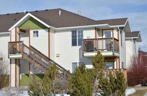 Bozeman Condo | "The Whisk Away" Condo- CLEAN & COMFORTABLE!