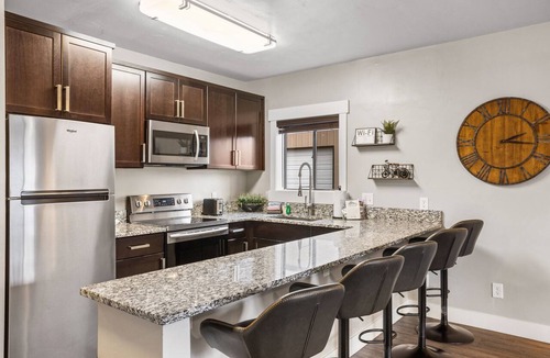 West Yellowstone Apartment | The Yellowstone Hideaway Unit B: Cozy 1-bedroom condo, just 1 minute from Yellowstone!