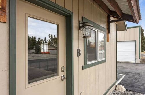 West Yellowstone Apartment | The Yellowstone Hideaway Unit B: Cozy 1-bedroom condo, just 1 minute from Yellowstone!