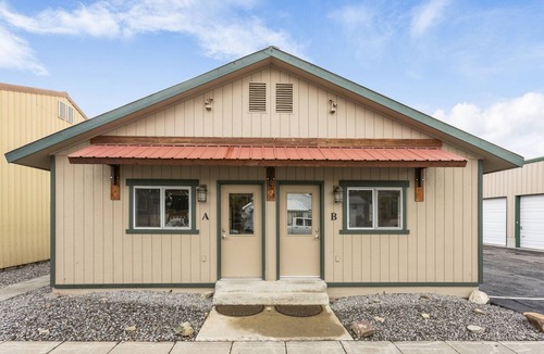 West Yellowstone Apartment | The Yellowstone Hideaway Unit B: Cozy 1-bedroom condo, just 1 minute from Yellowstone!