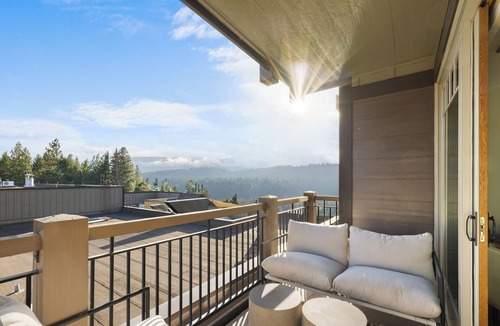 Cle Elum Apartment | This apartment is a 1 bedroom(s), 1 bathrooms, located in Cle Elum, WA.