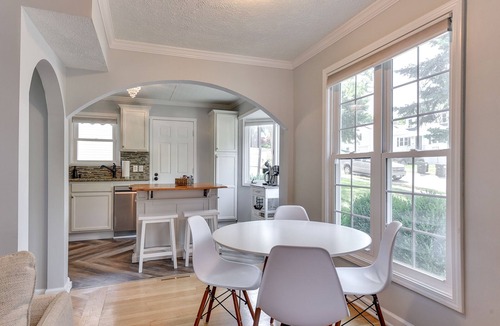 Aksarben - Elmwood Park House | Three Bedroom Aksarben Cottage