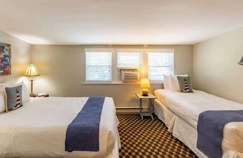 Whitehall Resort | Three bedroom unit is great for large families or friends