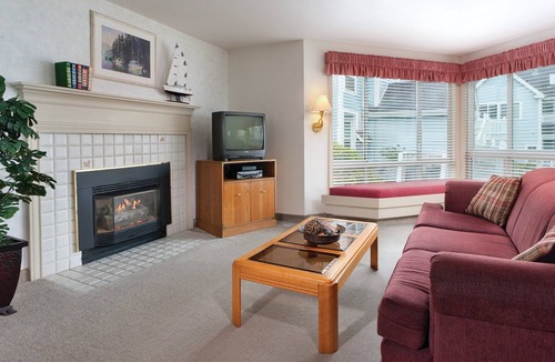 Agate Beach Resort | Tide pools, wide sandy beaches, whale watching!