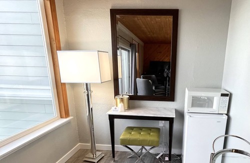 Port Townsend Hotel | Tides Inn & Suites