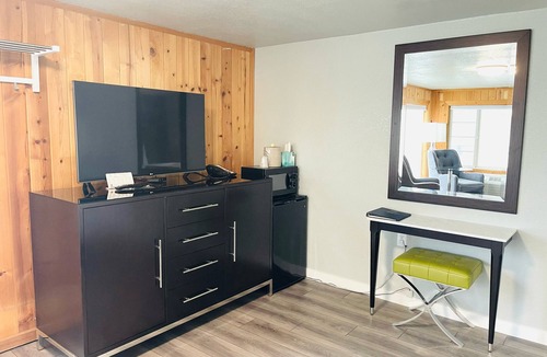 Port Townsend Hotel | Tides Inn & Suites