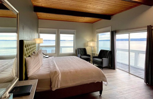 Port Townsend Hotel | Tides Inn & Suites